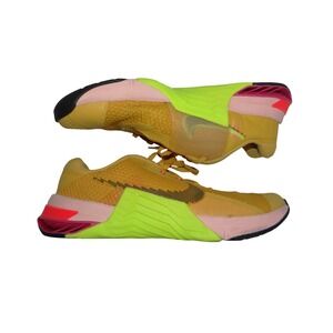Nike Metcon 7 Womens Training Shoes Pollen Volt Pink DA8110-771 Gym Sneakers 7.5